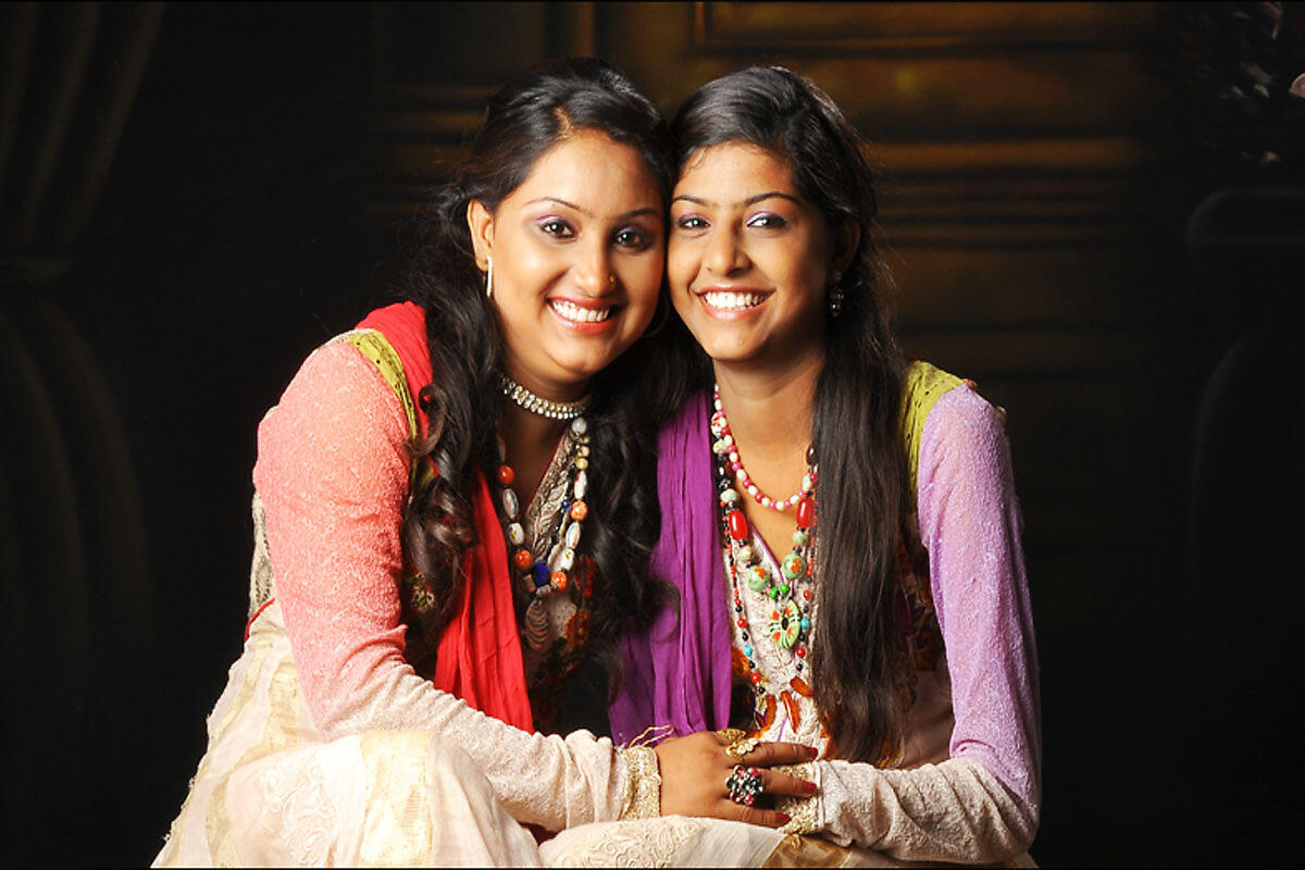 звукnooran Sisters слушать Mp3 песни и музыку онлайн