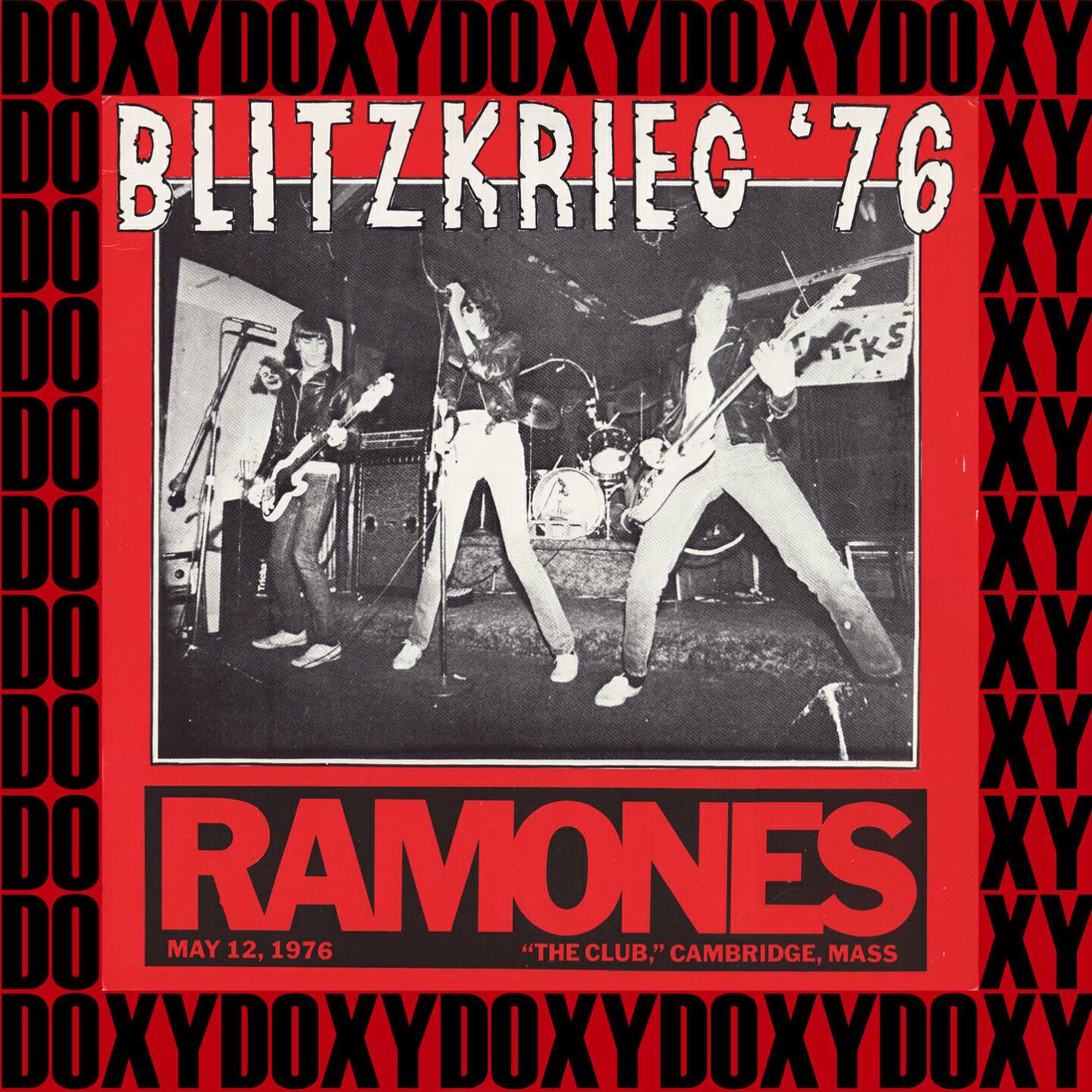 RAMONES - I Wanna Be Your Boyfriend
